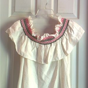 ceCe top, embroidery design , off the shoulder ,